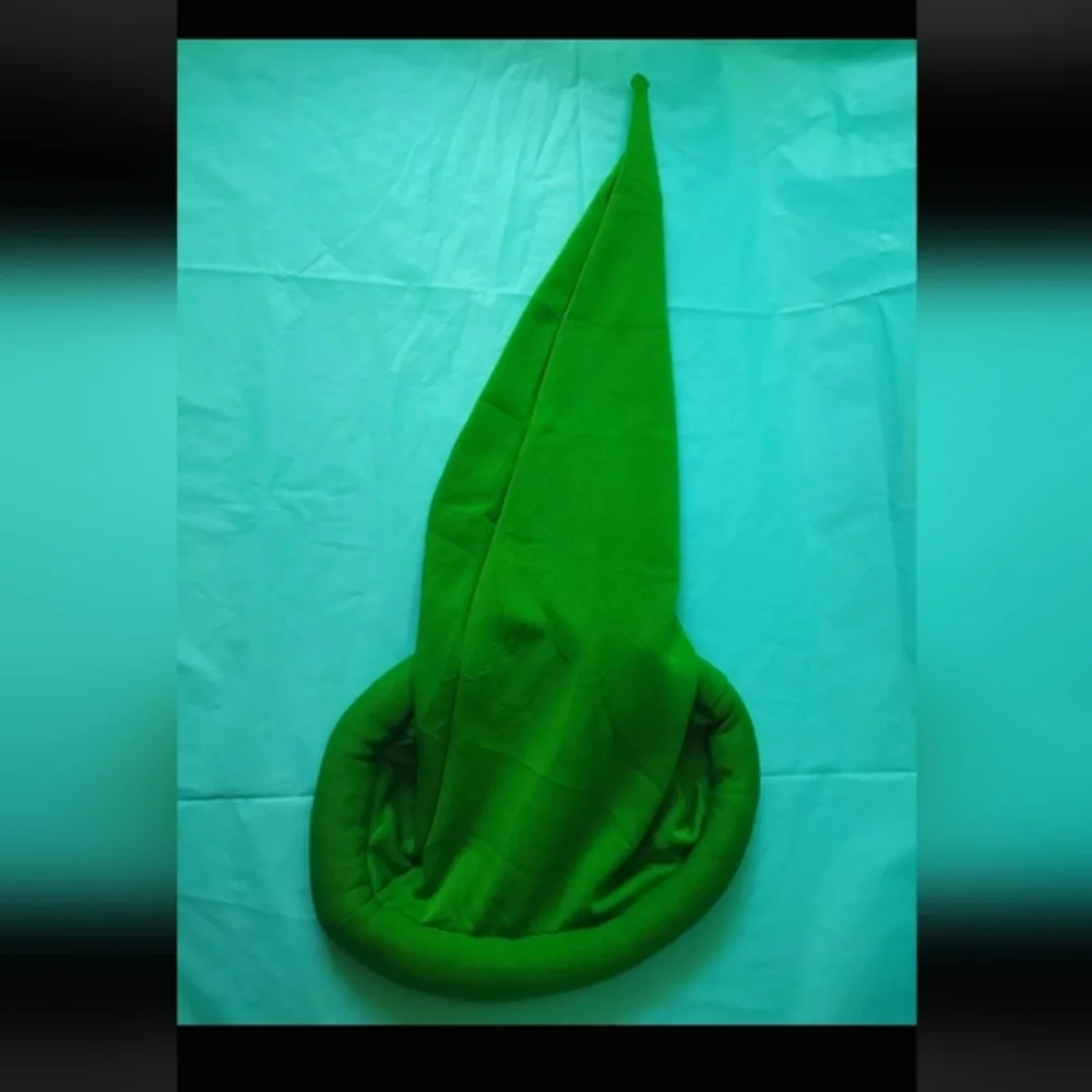 Costume Hat, GREEN , NWOT, Polyester, Elastic, Gnome, Wizard, Dwarf, Elf NWOT